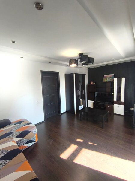 Piata Sudului, Berceni, apartament 2 camere, loc parcare inclus, 490 EUR
